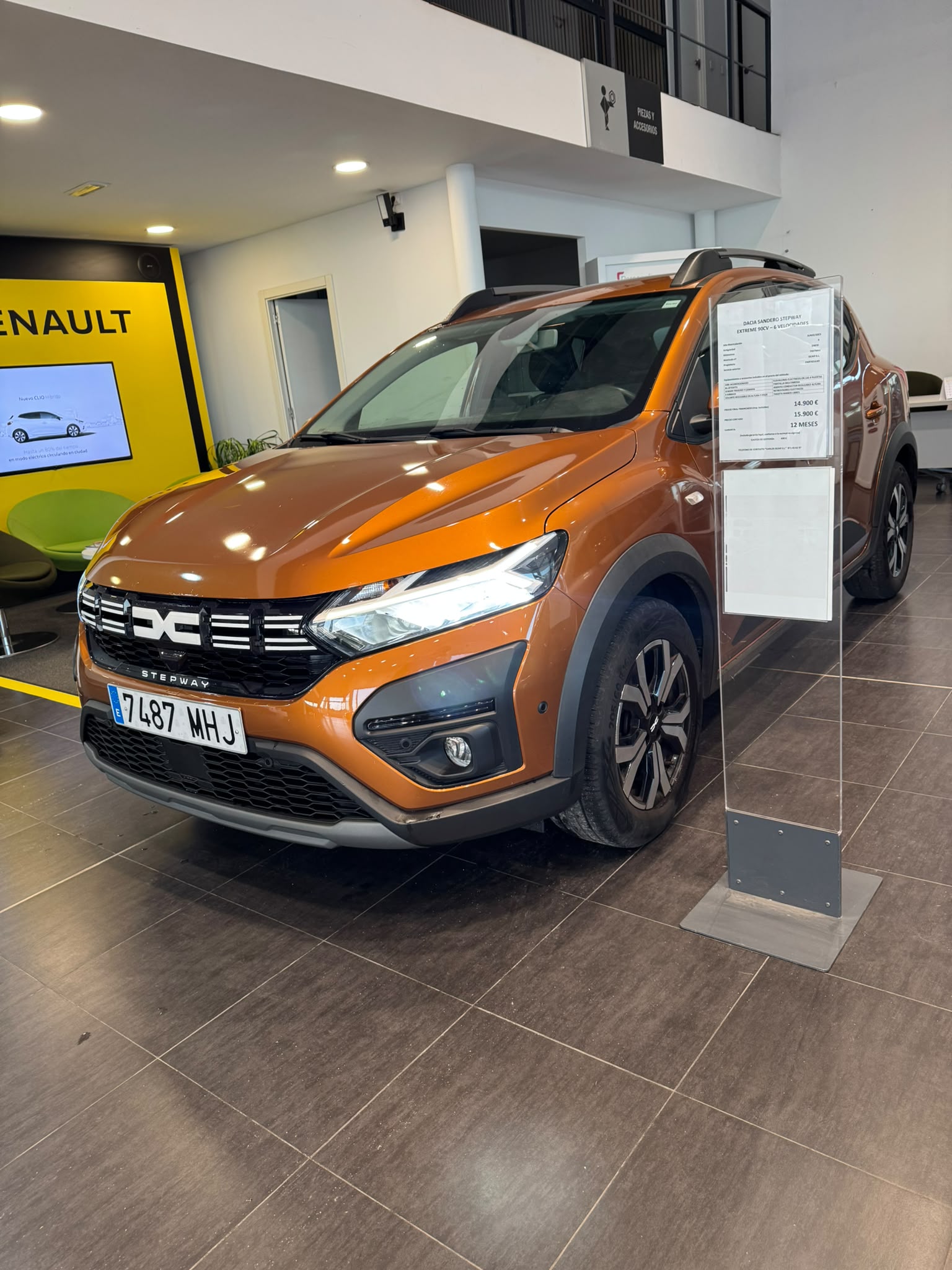 Dacia Sandero Stepway EXPRESSION  miniatura 2
